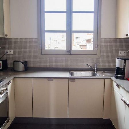 Torres Rojo Apartment Barcelona Bagian luar foto