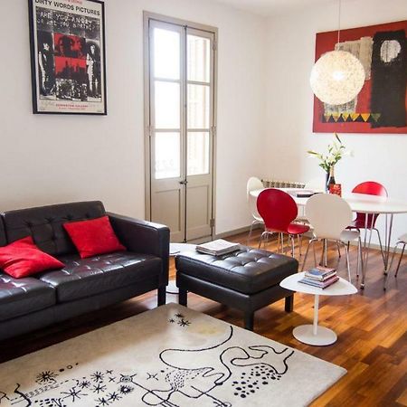 Torres Rojo Apartment Barcelona Bagian luar foto